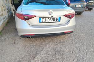 Alfa Romeo Giulia  110kw 150cv  2143cc