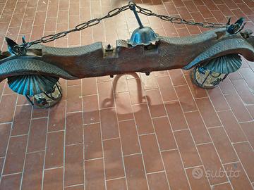 Lampadario giogo intarsiato 