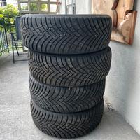 Pneumatici invernali Hankook Winter 225/55 R16