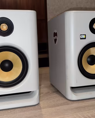 Monitor studio KRK Rokit 7 g4 white edition