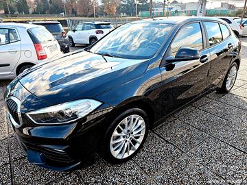 BMW 116 d 5p. Business Advantage