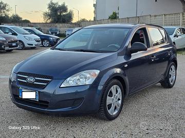 Kia Ceed cee'd 1.6 CRDi VGT 90CV 5p. LX