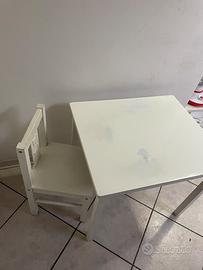 Tavolino ikea per bimbi
