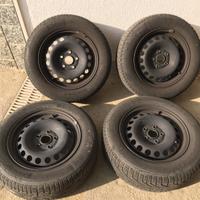 Cerchi in ferro da 15 e gomme invernali 195 65 15