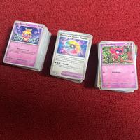 📌 Lotto ~300+ Carte Pokémon – Scarlatto & Violetto