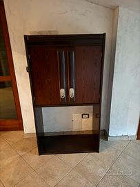 Mobiletto marrone soggiorno