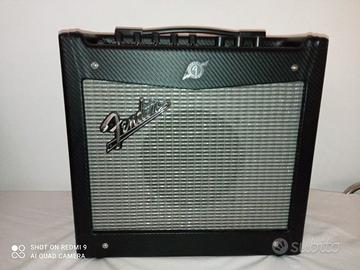 Amplificatore Fender Mustang