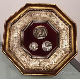 EMILIO GRECO TRE MEDAGLIE MONETE QUADRO RARO /197