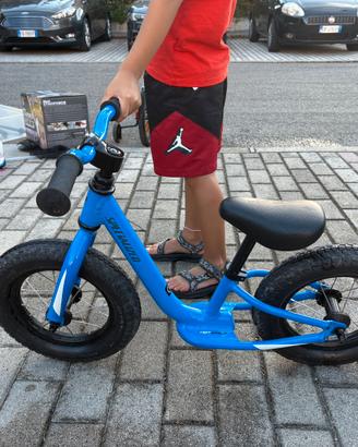 Balance bike SPECIALIZED hotwalk