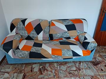 divano .con.letto francese  140 x 1.80 cm. 