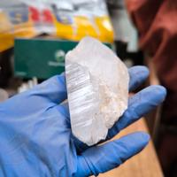 cristallo di quarzo grezzo 