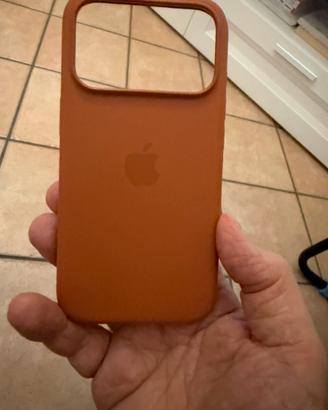 Cover i phone 17 pro arancione