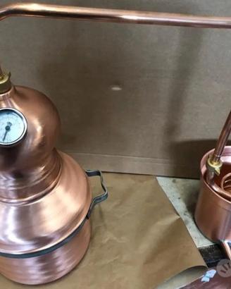 Alambicco da 5 litri a serpentina, distillatore.