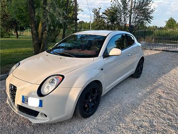 Alfa romeo Mito (Motore fuori fase)