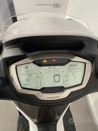 PIAGGIO BEVERLY 400 HPE