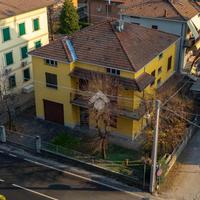 VILLA SINGOLA A MONTECCHIO EMILIA