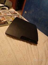 ps3 slim con 11 giochi 