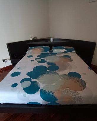 letto matrimoniale ad angolo