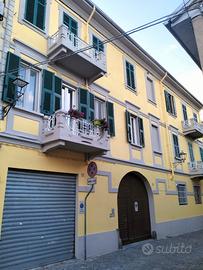 Valenza Via Cavour