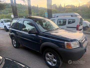 Land Rover Freelander 2.0 TD cat 3p. Hardback