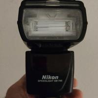 Flash Nikon SB-700