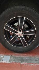 Set Completo 4 Cerchi 18" + Bulloni . 