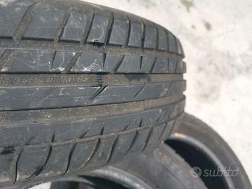 4 Pneumatici Strial 195/65 R15 pari al nuovo