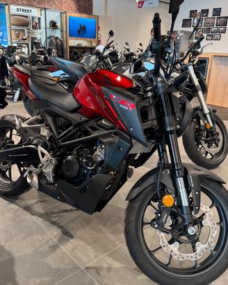 Honda CB 125 R ABS
