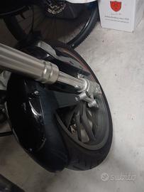 Moto  benelli TRK 251