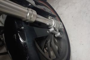 Moto  benelli TRK 251