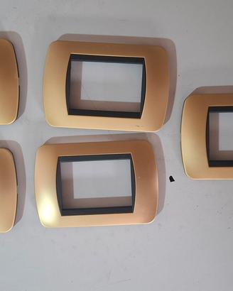 biticino placche metallo oro
