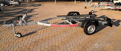 Carrello moto d'acqua satellite