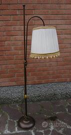 lampada da terra in ottone bronzato con cappello p