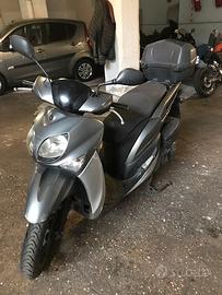 Yamaha Xcenter 125