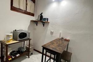 DEPOSITO/BOX C2 con bagno