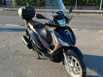 Piaggio Medley 150