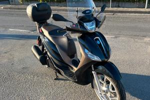 Piaggio Medley 150