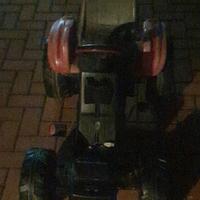 trattore a pedali usato ma in buono stato 