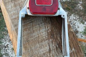 Porta targa e stop vespa Vna1T