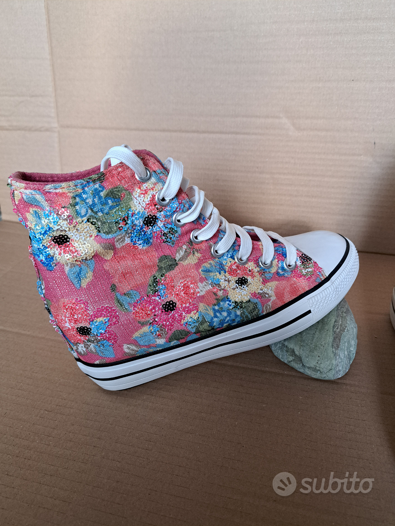 Scarpe tipo store converse con zeppa