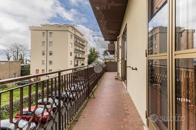 5 LOCALI A RONCIGLIONE