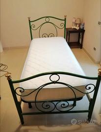 2 Lettini in ferro battuto