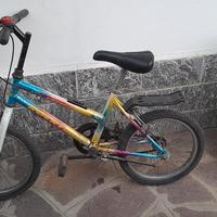 BICI bambini  €10 cadauno 
