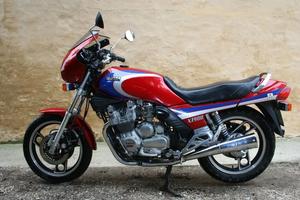 Yamaha XJ 900 del 83'