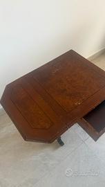 Tavolino legno con cassetto