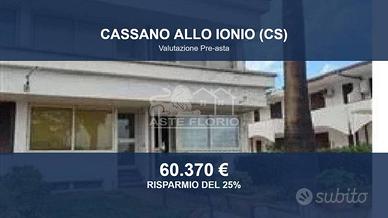 Immobile in asta di 74 m² con box auto a Cassano a