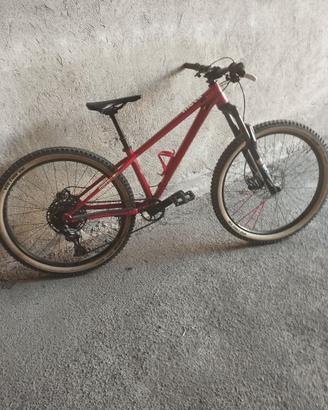 Bicicletta commencal meta jr.