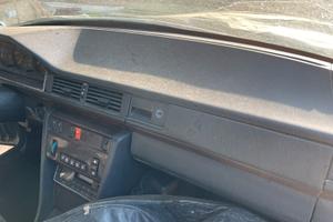 Mercedes 200 E W 124 storico