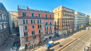 Ad. Corso Umberto I - app.to con DOPPIO INGRESSO