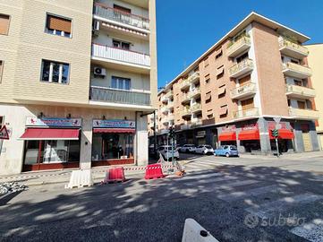 NEGOZIO A TORINO